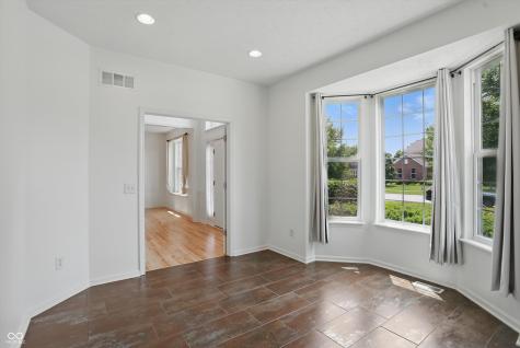 9318 Windrift Way Zionsville IN 46077