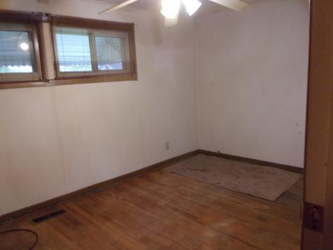 1624 S N Street Elwood IN 46036