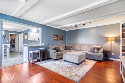 10495 Lakeshore Place Carmel IN 46033
