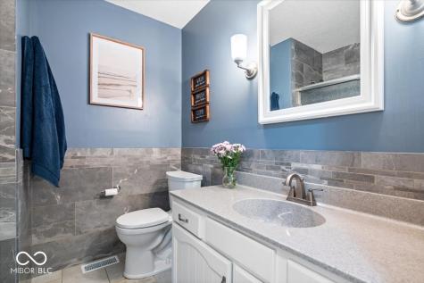10495 Lakeshore Place Carmel IN 46033