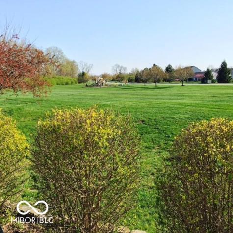 2737 Dawnlake Drive Indianapolis IN 46217
