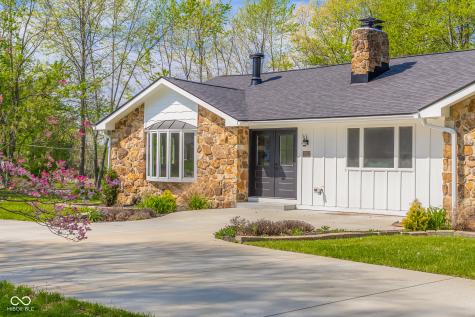 3532 Shoshonee Drive Columbus IN 47203