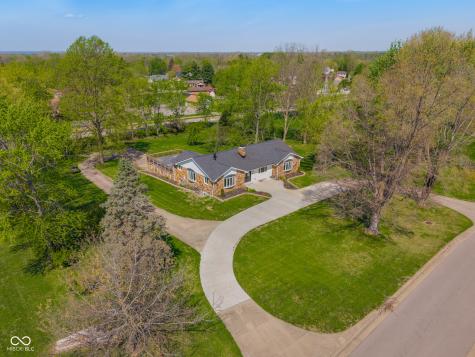 3532 Shoshonee Drive Columbus IN 47203