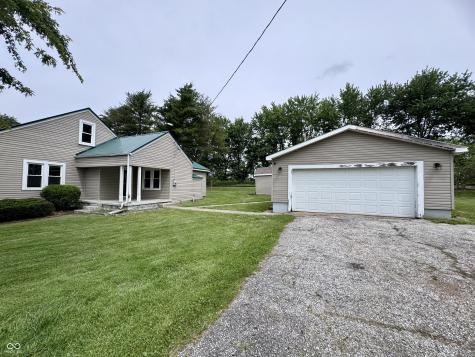 2538 E State Road 44 Connersville IN 47331
