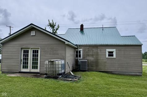 2538 E State Road 44 Connersville IN 47331