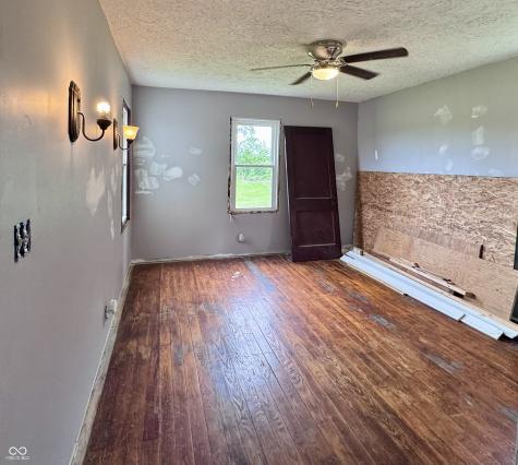 2538 E State Road 44 Connersville IN 47331