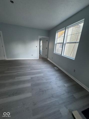 2202 Fletcher Street Anderson IN 46016