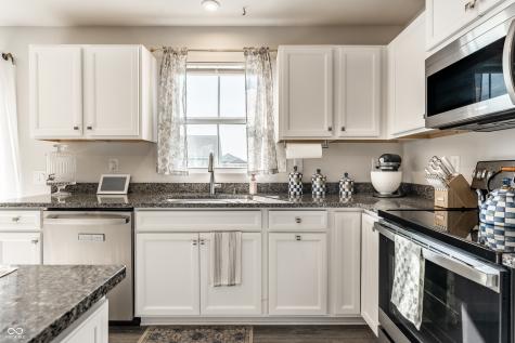 17957 Ranger Way Westfield IN 46074