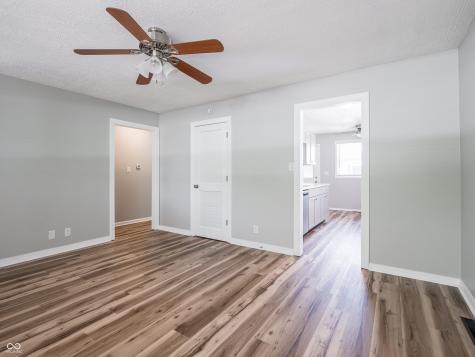 3051 Davis Drive Indianapolis IN 46221