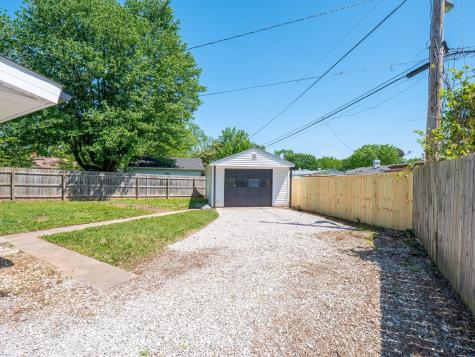 3051 Davis Drive Indianapolis IN 46221