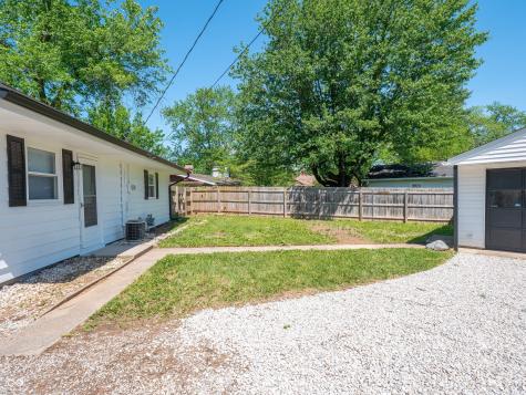 3051 Davis Drive Indianapolis IN 46221