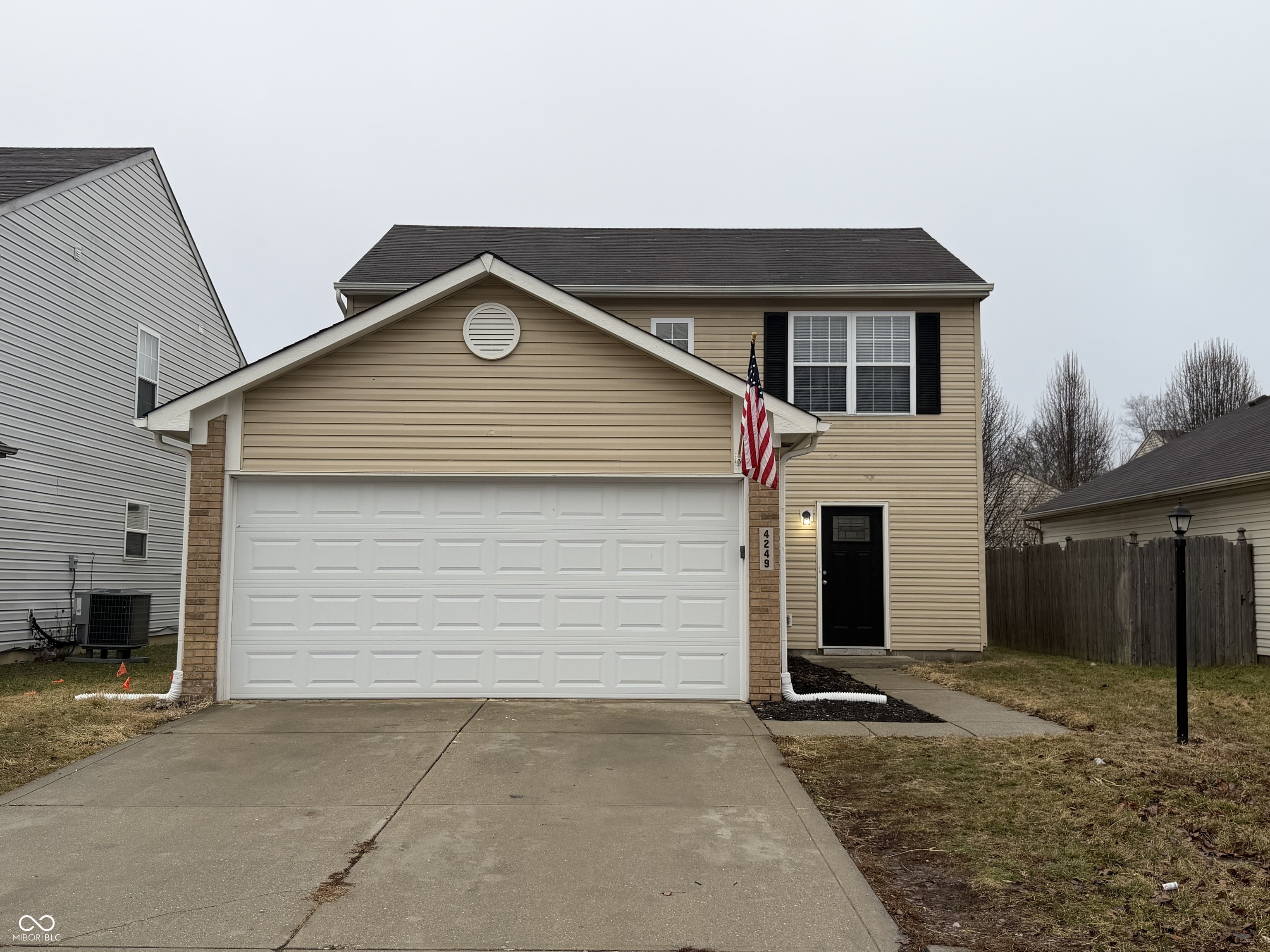 4249 Village Bend Drive Indianapolis IN 46254