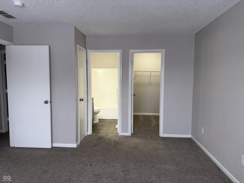 4249 Village Bend Drive Indianapolis IN 46254