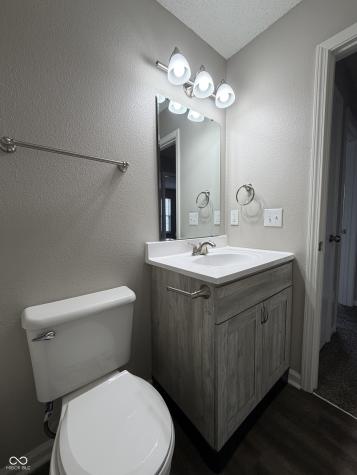 4249 Village Bend Drive Indianapolis IN 46254