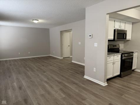 4249 Village Bend Drive Indianapolis IN 46254