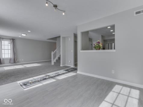 1115 Cobra Drive Franklin IN 46131