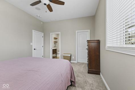 2882 Aldersgate Drive Greenwood IN 46143