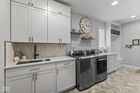 2882 Aldersgate Drive Greenwood IN 46143