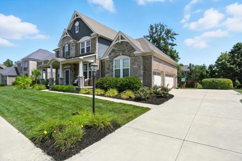 2493 Still Creek Drive Zionsville IN 46077