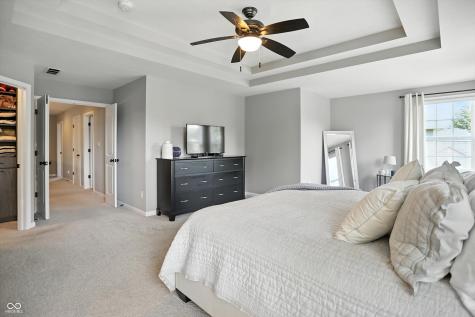 2493 Still Creek Drive Zionsville IN 46077