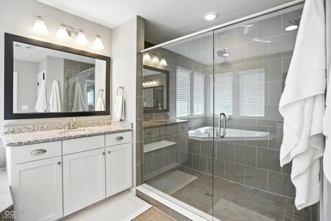 2493 Still Creek Drive Zionsville IN 46077