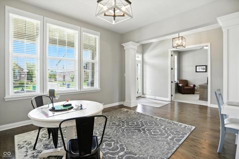 2493 Still Creek Drive Zionsville IN 46077
