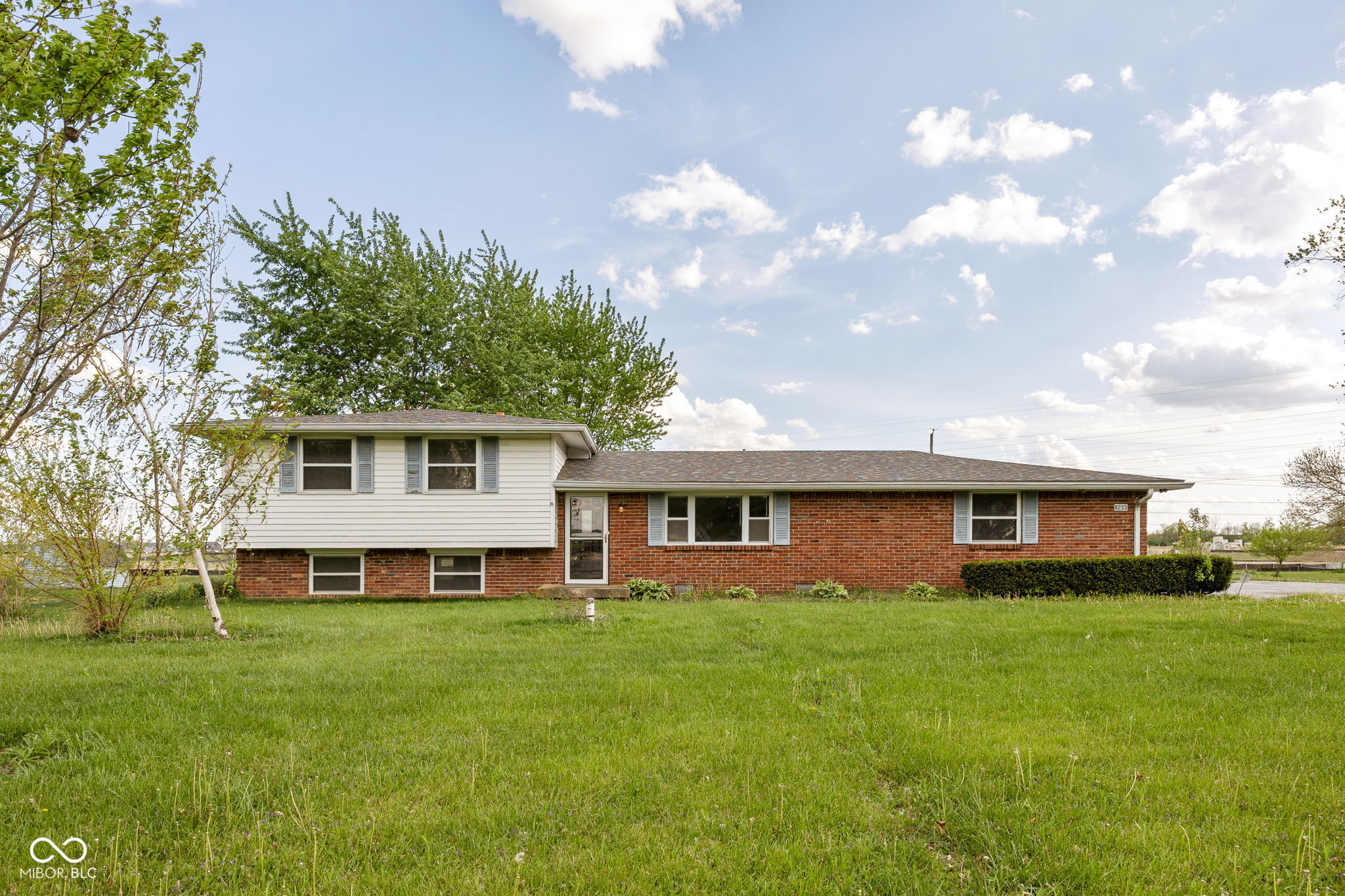 8233 E Thompson Road Indianapolis IN 46239