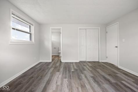 8233 E Thompson Road Indianapolis IN 46239