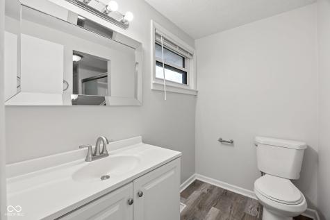 8233 E Thompson Road Indianapolis IN 46239