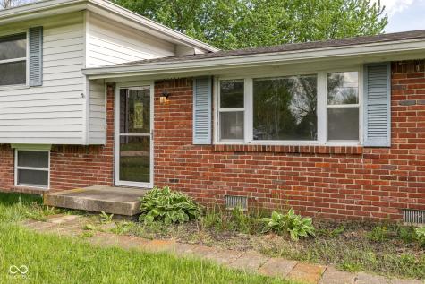 8233 E Thompson Road Indianapolis IN 46239