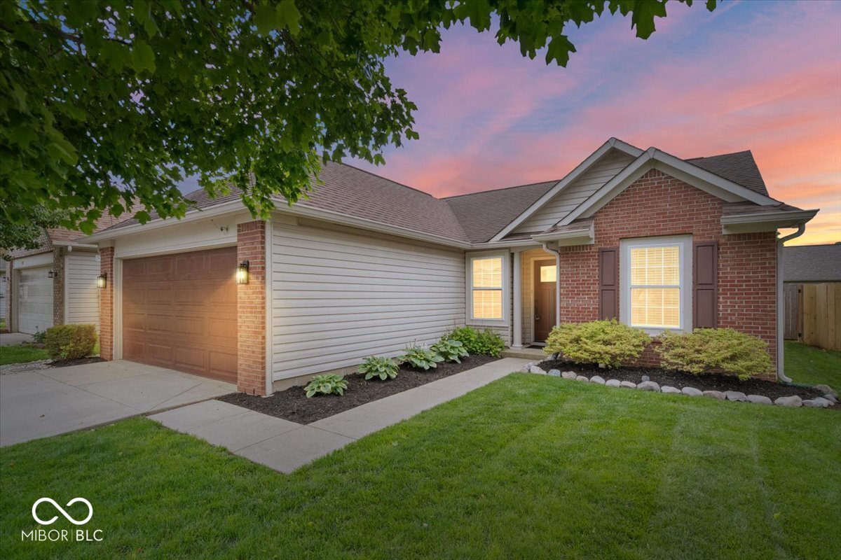937 Barnwell Way Indianapolis IN 46217