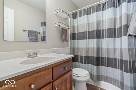 937 Barnwell Way Indianapolis IN 46217