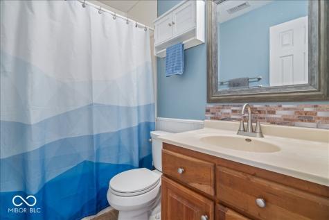937 Barnwell Way Indianapolis IN 46217