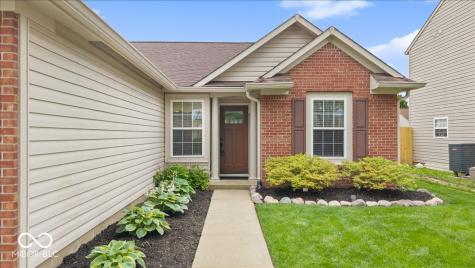 937 Barnwell Way Indianapolis IN 46217