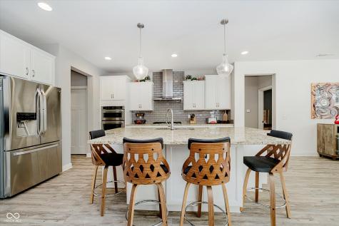 9587 Summerton Drive Fishers IN 46037