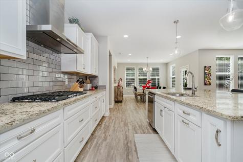 9587 Summerton Drive Fishers IN 46037