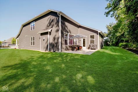 9587 Summerton Drive Fishers IN 46037