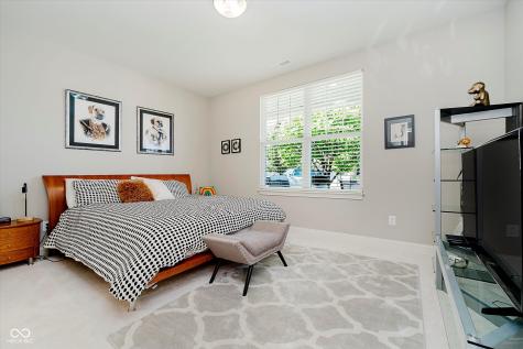 9587 Summerton Drive Fishers IN 46037