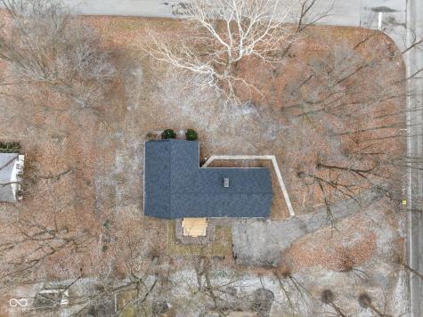 9114 Crestview Drive Indianapolis IN 46240