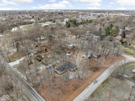 9114 Crestview Drive Indianapolis IN 46240