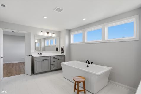 2746 Towne Meadow Drive Carmel IN 46032