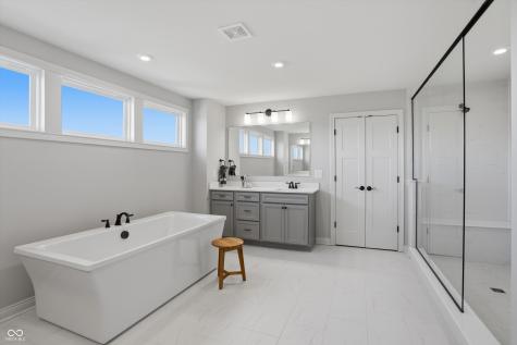 2746 Towne Meadow Drive Carmel IN 46032