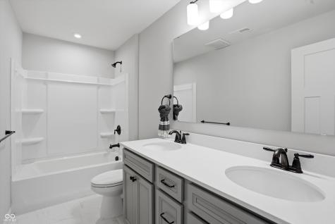 2746 Towne Meadow Drive Carmel IN 46032