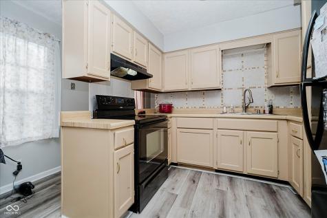 2466 Sickle Road Indianapolis IN 46219