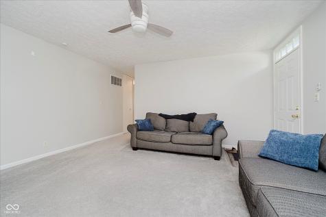 2466 Sickle Road Indianapolis IN 46219