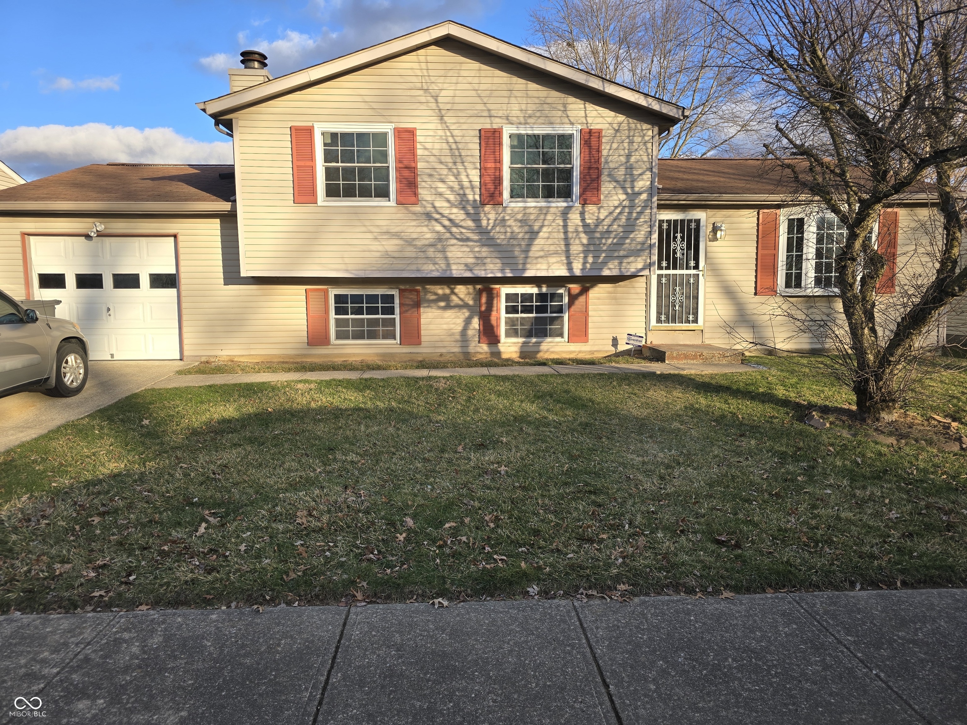 921 Waring Drive E Indianapolis IN 46229