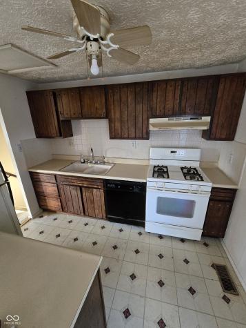 921 Waring Drive E Indianapolis IN 46229