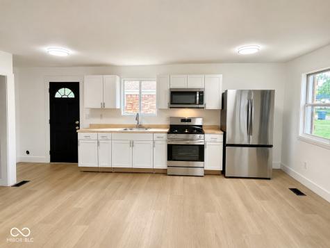 5765 E 35th Street Indianapolis IN 46218