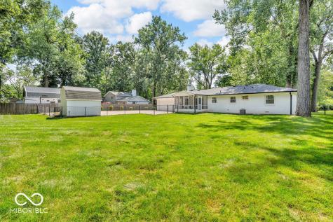 9639 Maple Drive Carmel IN 46280