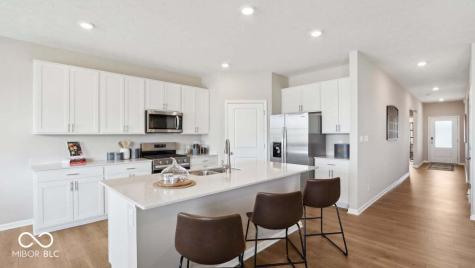 232 Aster Way Greenfield IN 46140